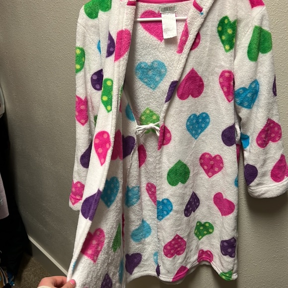 Girls Heart Robe - Picture 3 of 4
